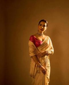 raashi-khanna-new-pictures-and-photos-020