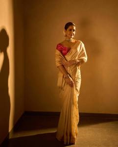 raashi-khanna-new-pictures-and-photos-021