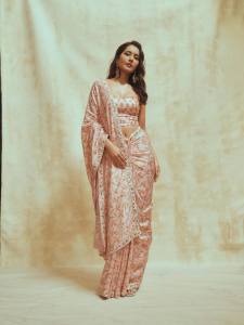 raashi-khanna-new-pictures-and-photos-030