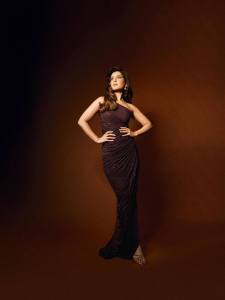 raashi-khanna-new-pictures-and-photos-037