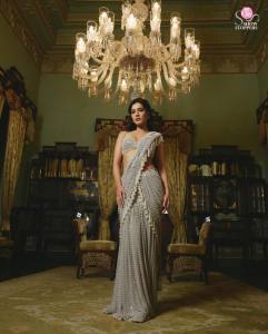 raashii-khanna-stylish-out-fit-ideas-for-party-look-photos-018