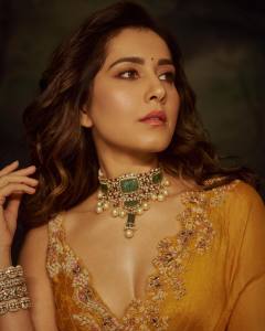 rashi-khanna-in-golden-colour-high-neck-lehenga-photos-005