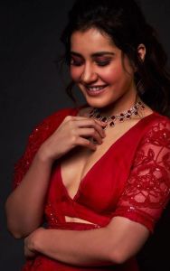 rashi-khanna-latest-hd-photos-007