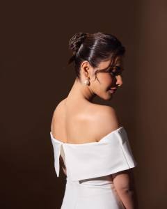 rashi-khanna-latest-outfit-fashion-photos-006