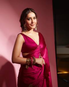 rashi-khanna-latest-outfit-fashion-photos-026