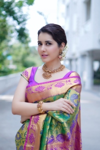 rashi-khanna-latest-photos-33184