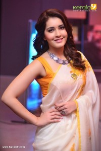 rashi-khanna-latest-stills-000-00361