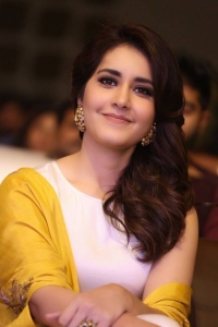 rashi-khanna-photos-111-02839