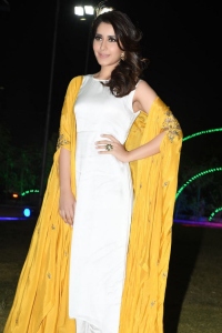 rashi-khanna-pictures-123-00436