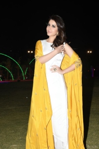 rashi-khanna-stills-000-00266