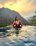 raashi-khanna-latest-photos-after-weight-loss-039
