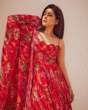 raashi-khanna-in-red-embroidered-anarkali-set-photos-006