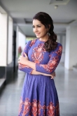 rashi-khanna-latest-pictures-098-00133