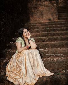 rachana-narayanankutty-in-pattu-pavada-photos-003