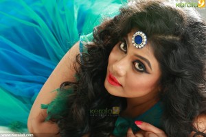 rachana-narayanankutty-latest-pics-00173