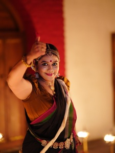 rachana-narayanankutty-new-makeover-photos-002
