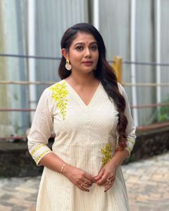 rachana-narayanankutty-photos-hd-006