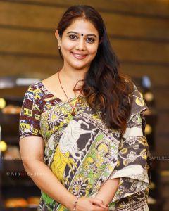 rachana-narayanankutty-saree-photos-002