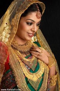 428actress_radhika_new_stills_33-003