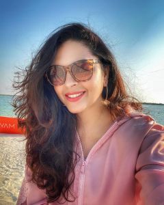 classmates-raziya-photos-new-006