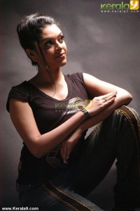 malayalam_actress_radhika_images-00768
