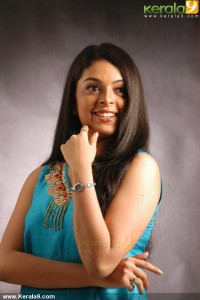 malayalam_actress_radhika_photo_gallery92