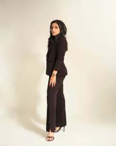 rajisha-vijayan-in-contemporary-3-piece-tailored-pantsuit-ensemble-with-black-structured-single-breasted-blazer-007