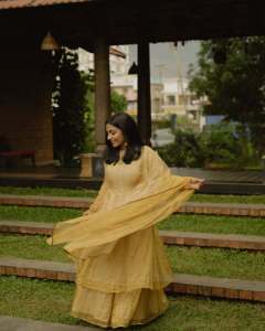 rajisha-vijayan-in-golden-colour-lehenga-for-party-outfit-004