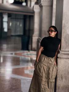 rajisha-vijayan-in-latest-outfit-trending-ideas-photos-003