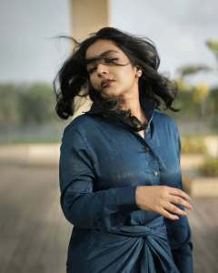 rajisha-vijayan-in-latest-outfit-trending-ideas-photos-009