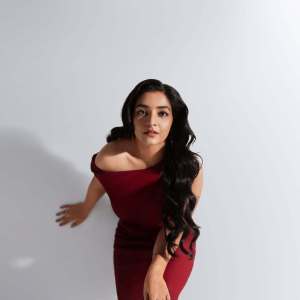 rajisha-vijayan-in-latest-outfit-trending-ideas-photos-010