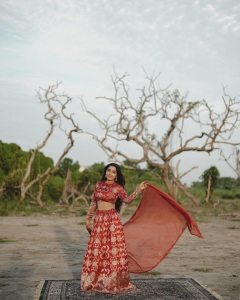 rajisha-vijayan-in-raw-mango-fashion-lehenga-style-photos-004
