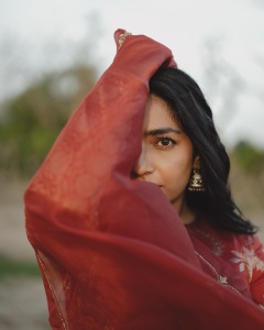 rajisha-vijayan-in-raw-mango-fashion-lehenga-style-photos-007