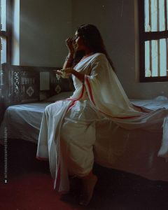 rajisha-vijayan-kerala-traditional-saree-photos