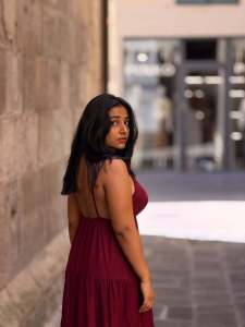rajisha-vijayan-latest-glamour-photos-in-trending-outfit-017