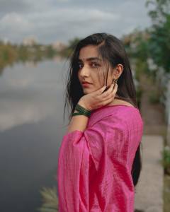 rajisha-vijayan-latest-photo-shoot-pics-0812-012