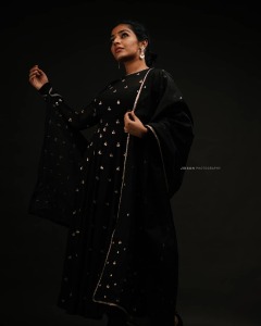 rajisha vijayan latest photoshoot 081-004