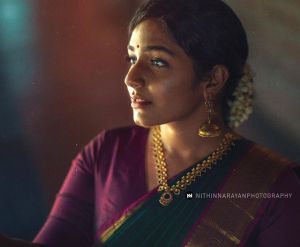 rajisha-vijayan-latest-photoshoot-in-saree-003