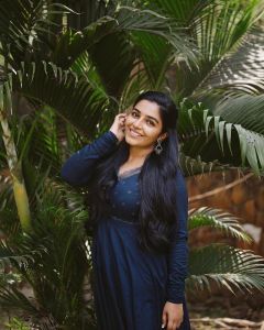 rajisha-vijayan-latest-pics-092-001