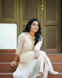 rajisha-vijayan-new-look-photos
