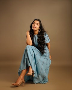 rajisha-vijayan-new-photoshoot-013