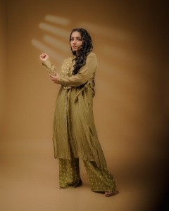 rajisha-vijayan-new-photoshoot-019