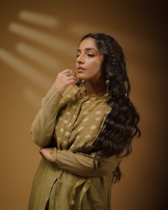 rajisha-vijayan-new-photoshoot-022