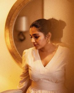 rajisha-vijayan-photo-gallery-001