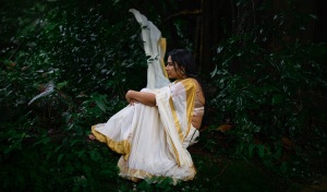 rajisha-vijayan-viral-onam-photoshoot-pics-014