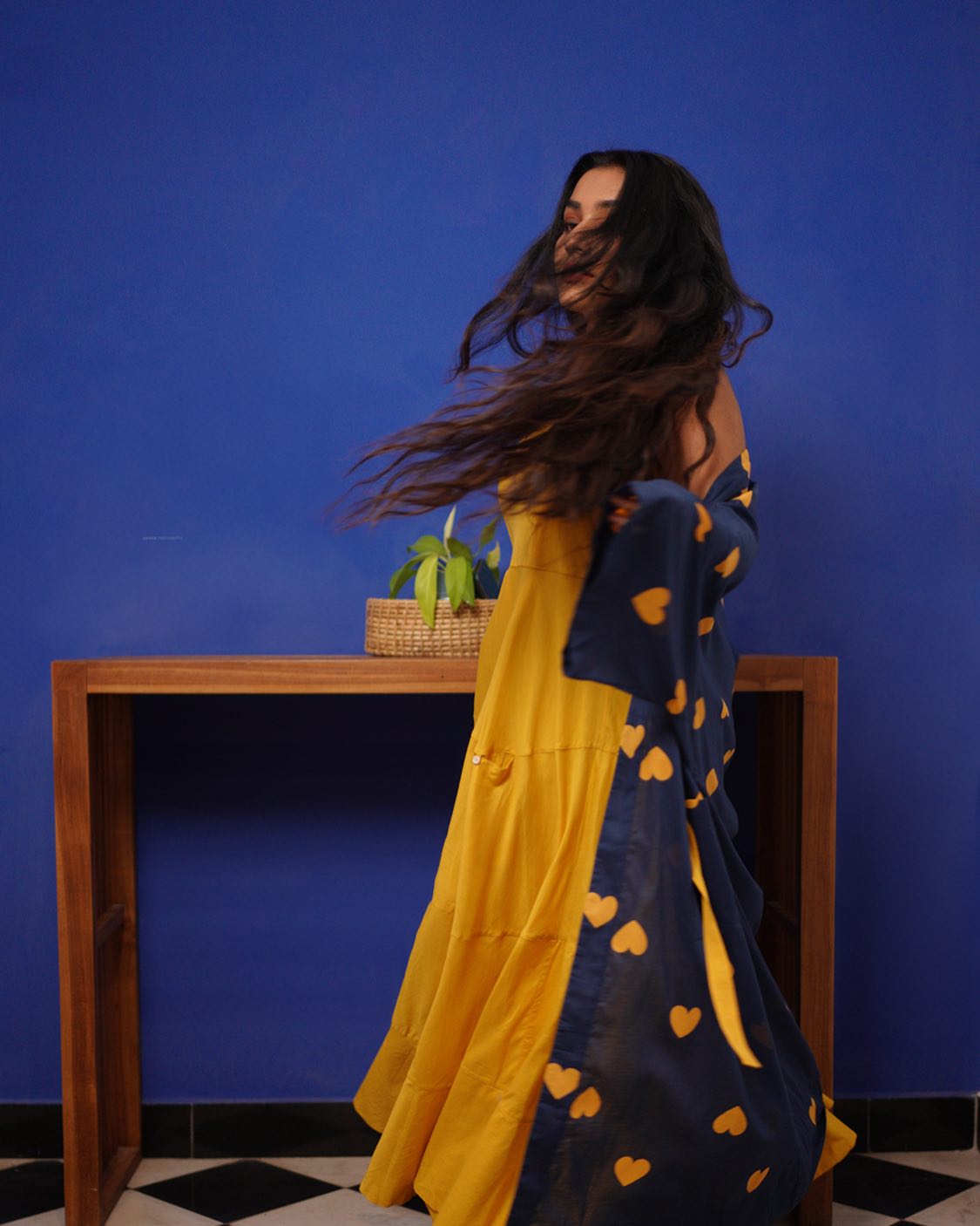 rajisha-vijayan-in-yellow-a-line-top-with-blue-style-dress-images-003