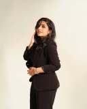 rajisha-vijayan-in-contemporary-3-piece-tailored-pantsuit-ensemble-with-black-structured-single-breasted-blazer-008