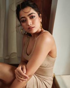 rashmika-latest-photoshoot-photos-001