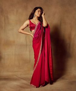 rashmika-look-in-saree-photos-004