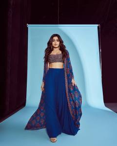 rashmika-mandanna-Ribbed-Knit-Dress-003